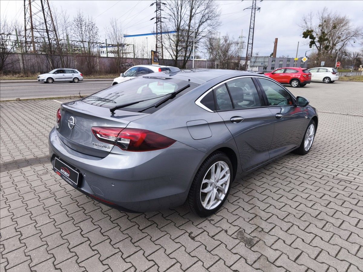 Opel Insignia, 2,0 TDCi Grand Sport 4x4, ČR - fotka 3