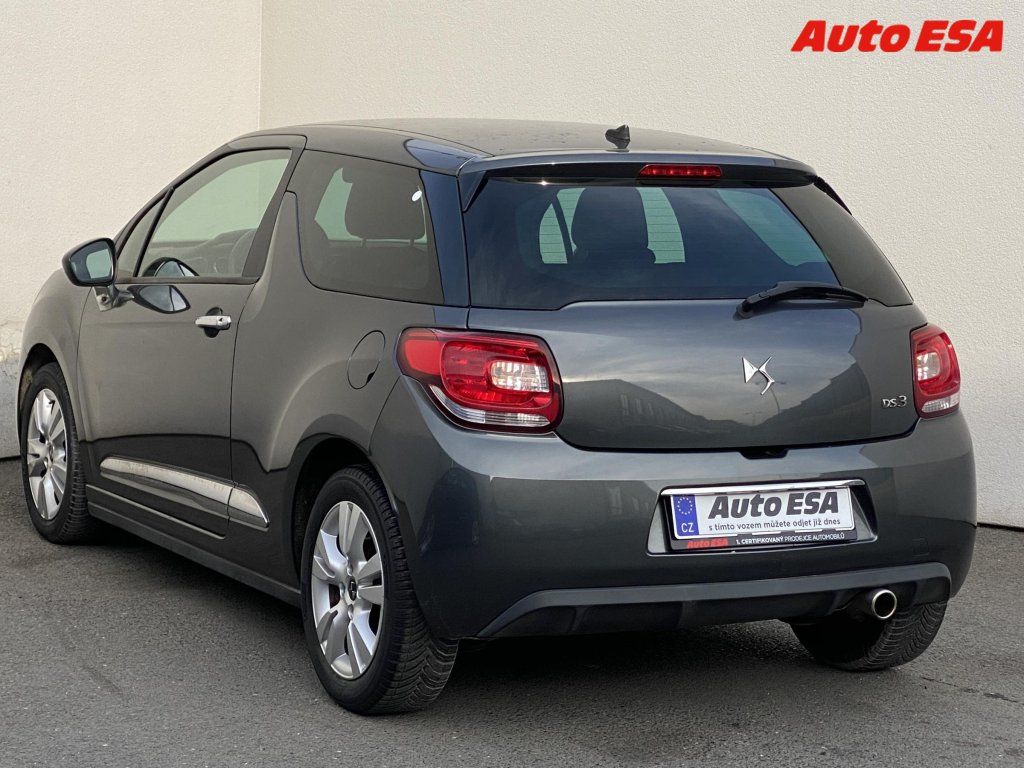 Citroën DS3, 1.2 PT,AC,tempo - fotka 6
