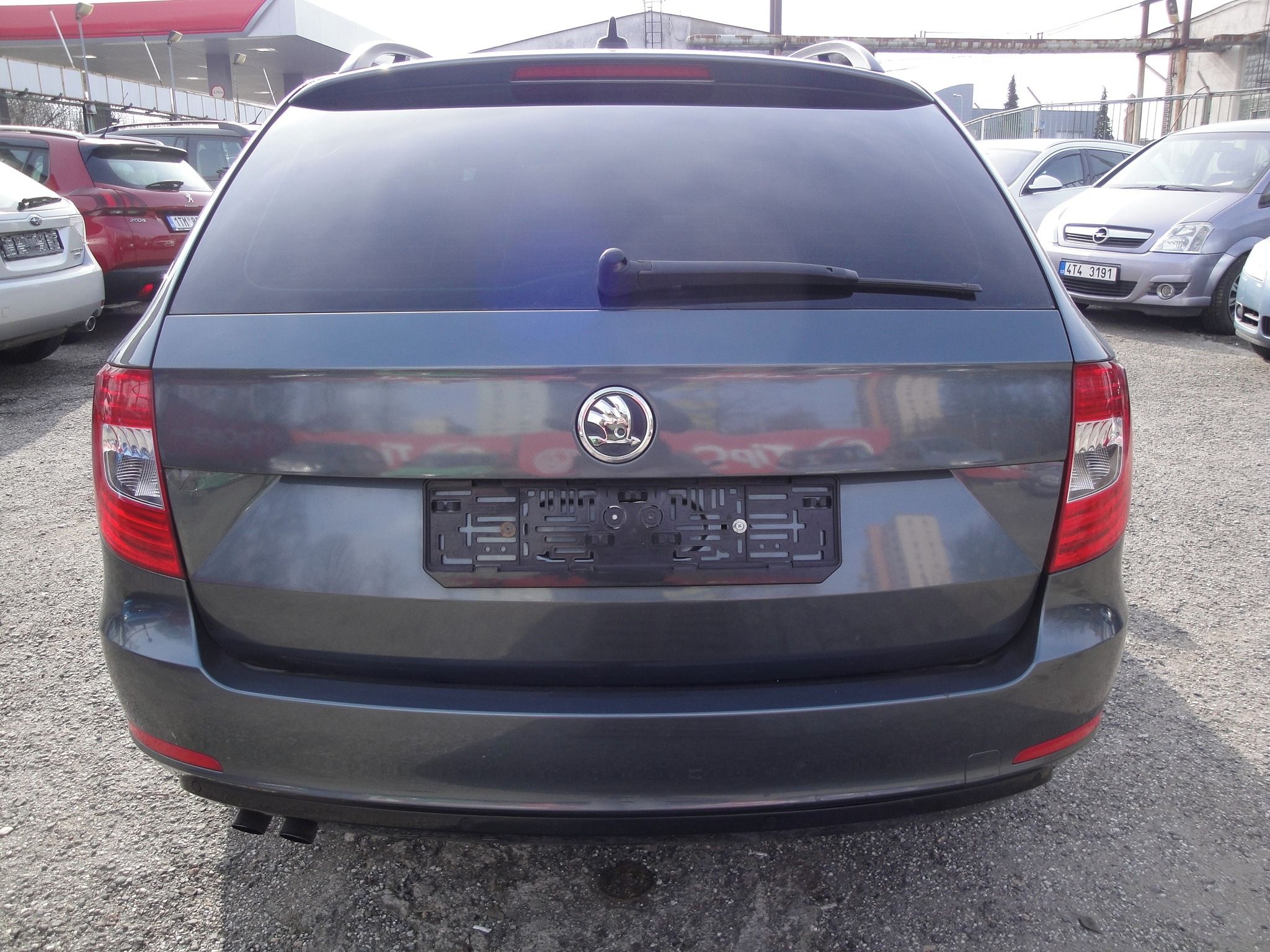 Škoda Superb, 1.6 TDI 77k Dig klima Panorama - fotka 5