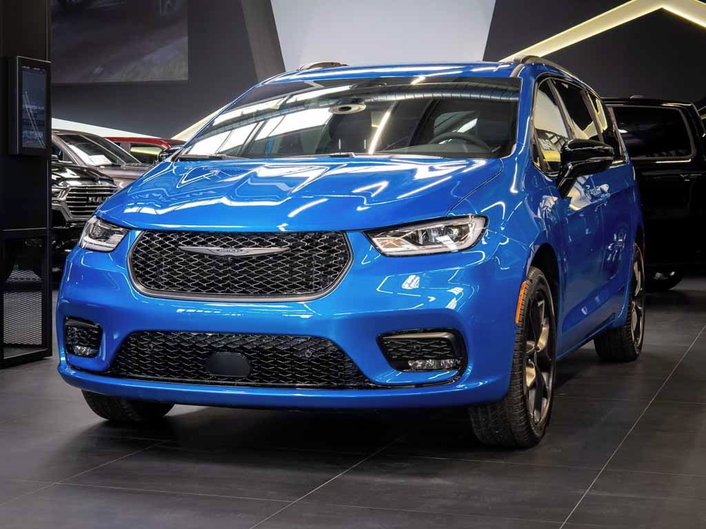 Chrysler Pacifica, 3.6 Select AWD, 360 Cam 2x LCD