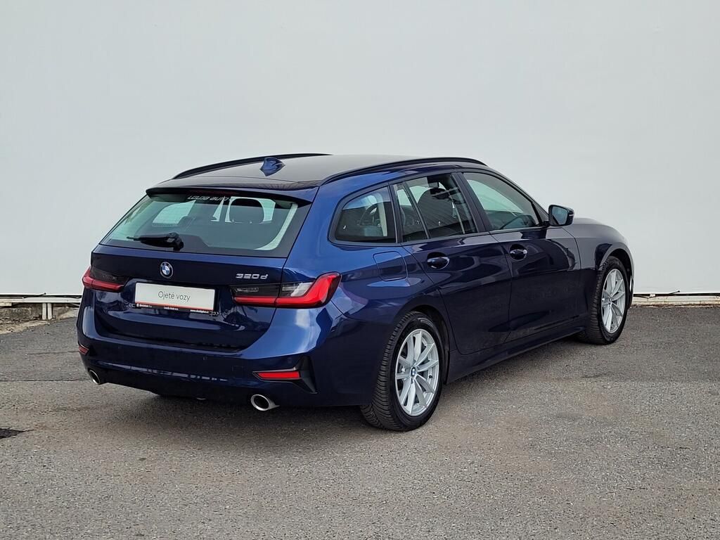 BMW Řada 3, Touring 2.0 320D 140 kW - fotka 2