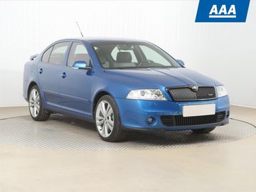 RS 2.0 TFSI, Serv.kniha, Kůže