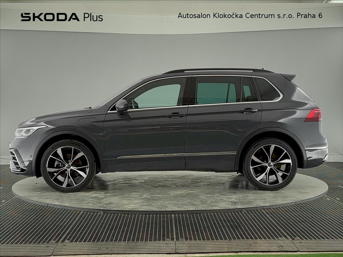 Volkswagen Tiguan, TSI PHEV110 kW R-Line DSG - fotka 3