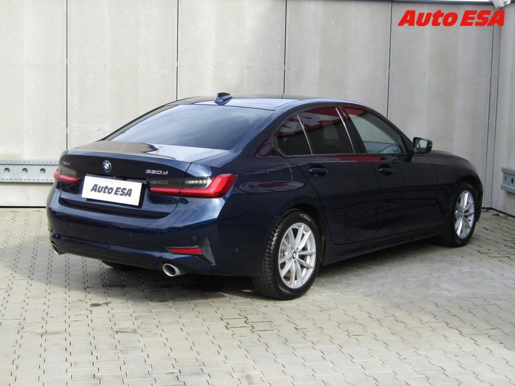 BMW Řada 3, 2.0 D 320d xDrive,2.maj,ČR - fotka 4