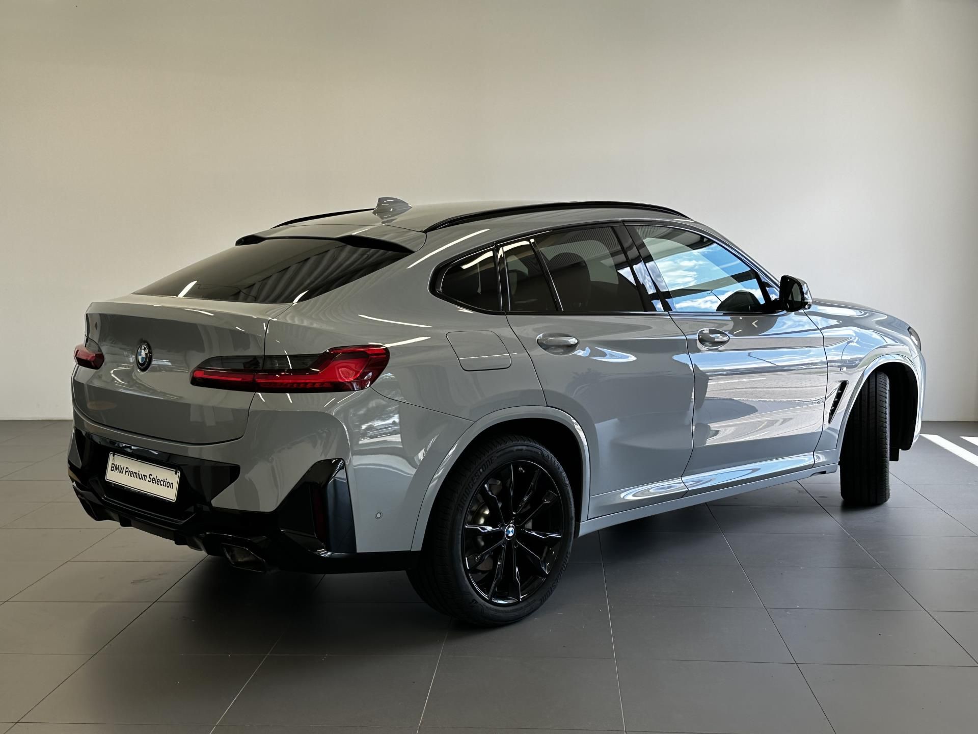 BMW X4, X4 xDrive30d - fotka 3