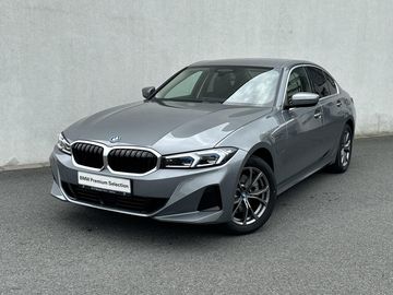 330e xDrive Sedan