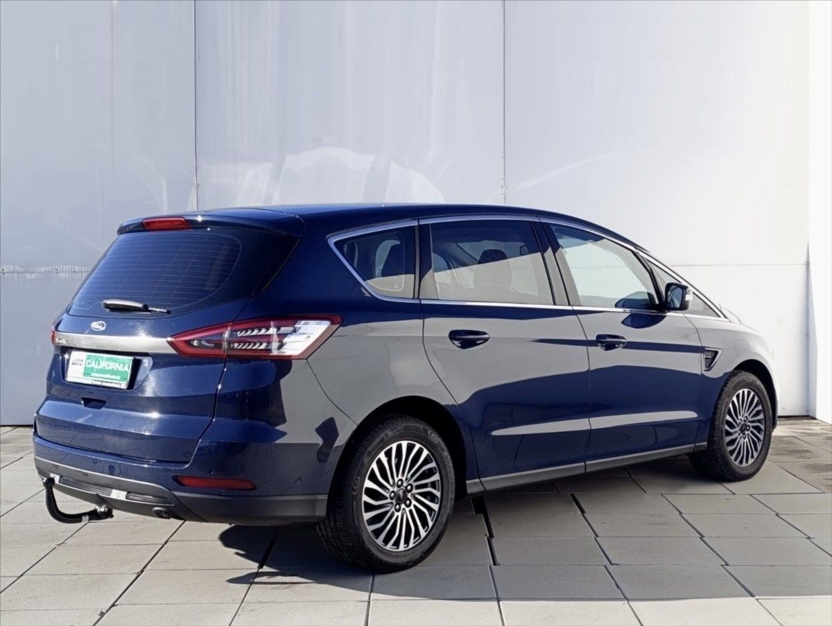 Ford S-MAX, 1,5 EcoBoost Navigace,Tažné - fotka 6