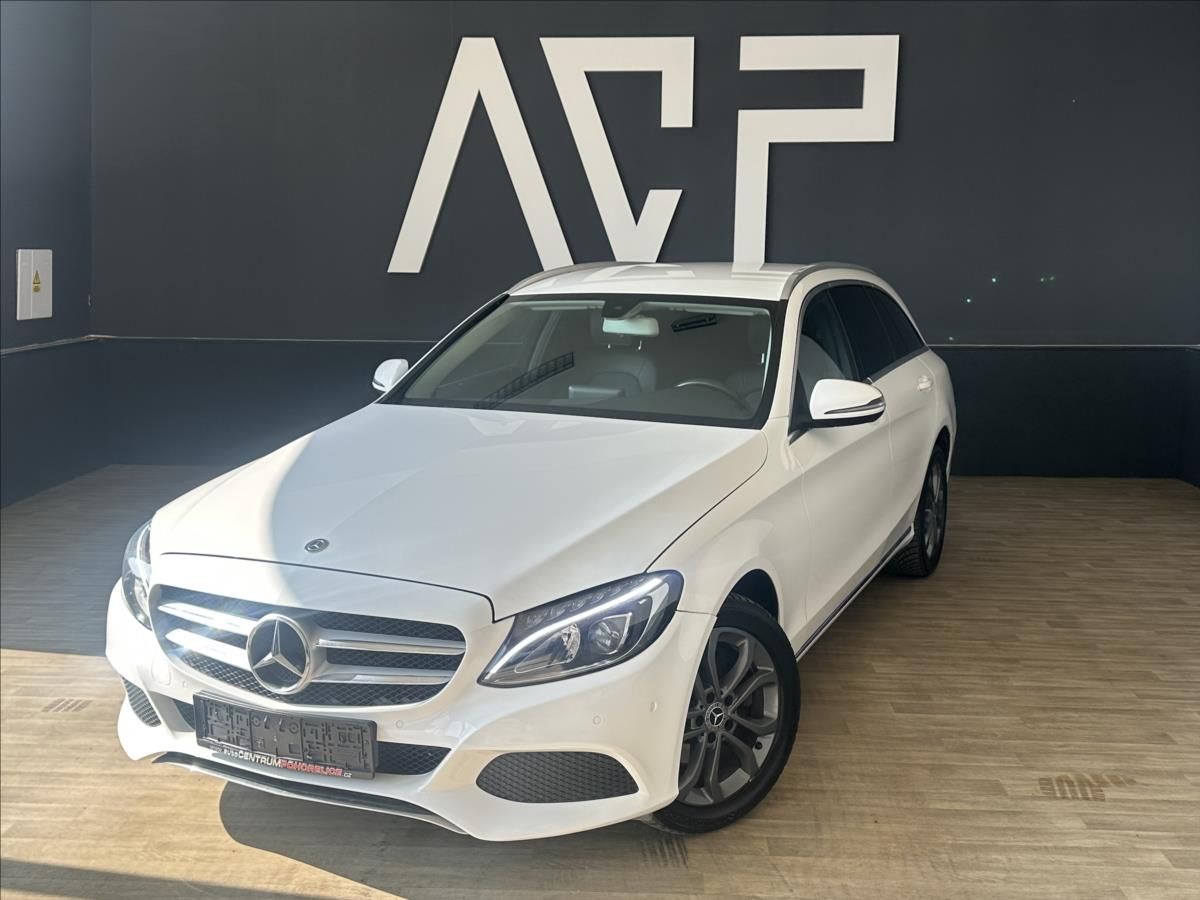 Mercedes-Benz Třídy C, 220CDI*4M*149Tkm*ČR*LED*AT*