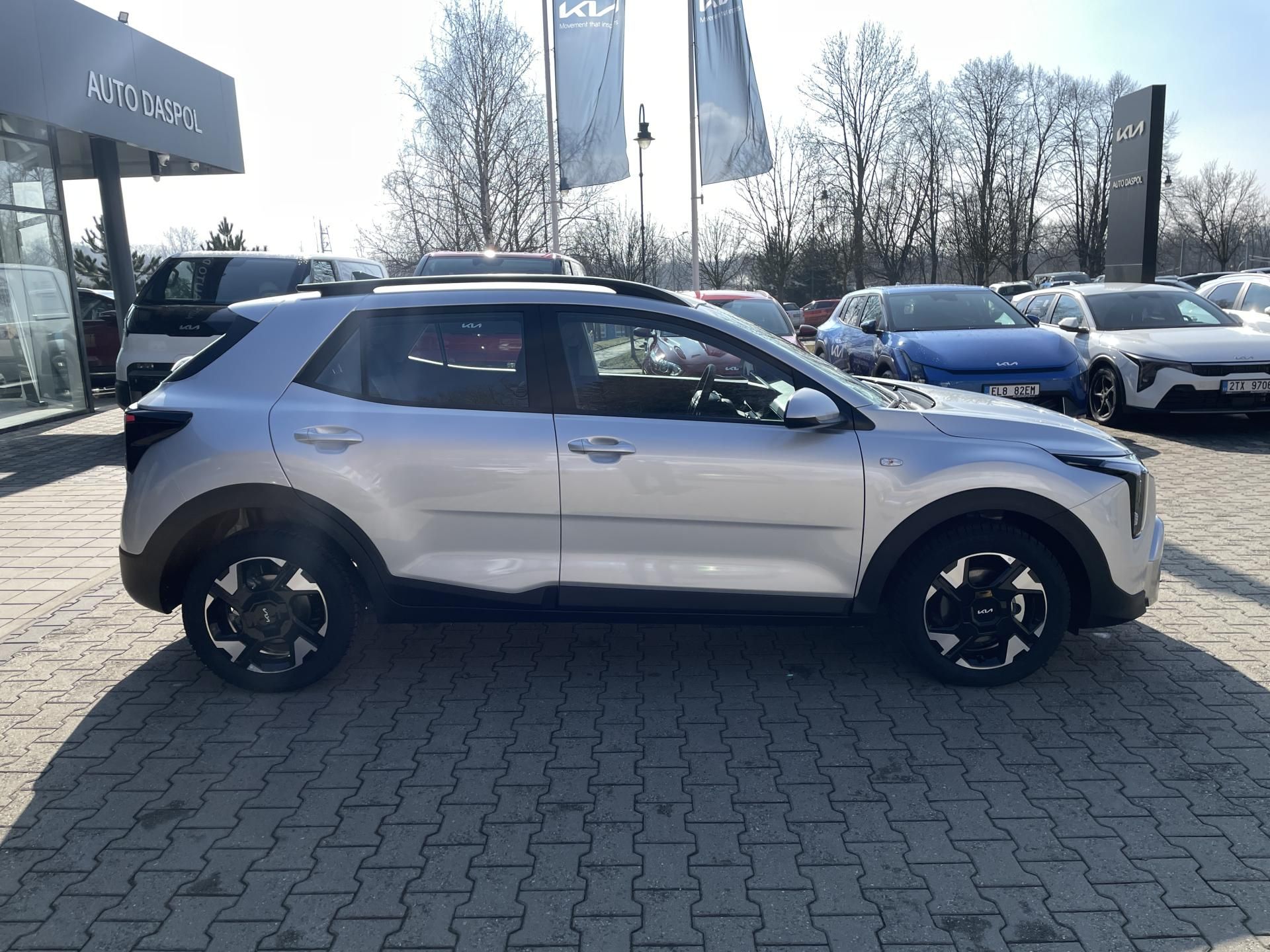 Kia Stonic, 1,0 T-GDi SPIN 2026 "ref" - fotka 2