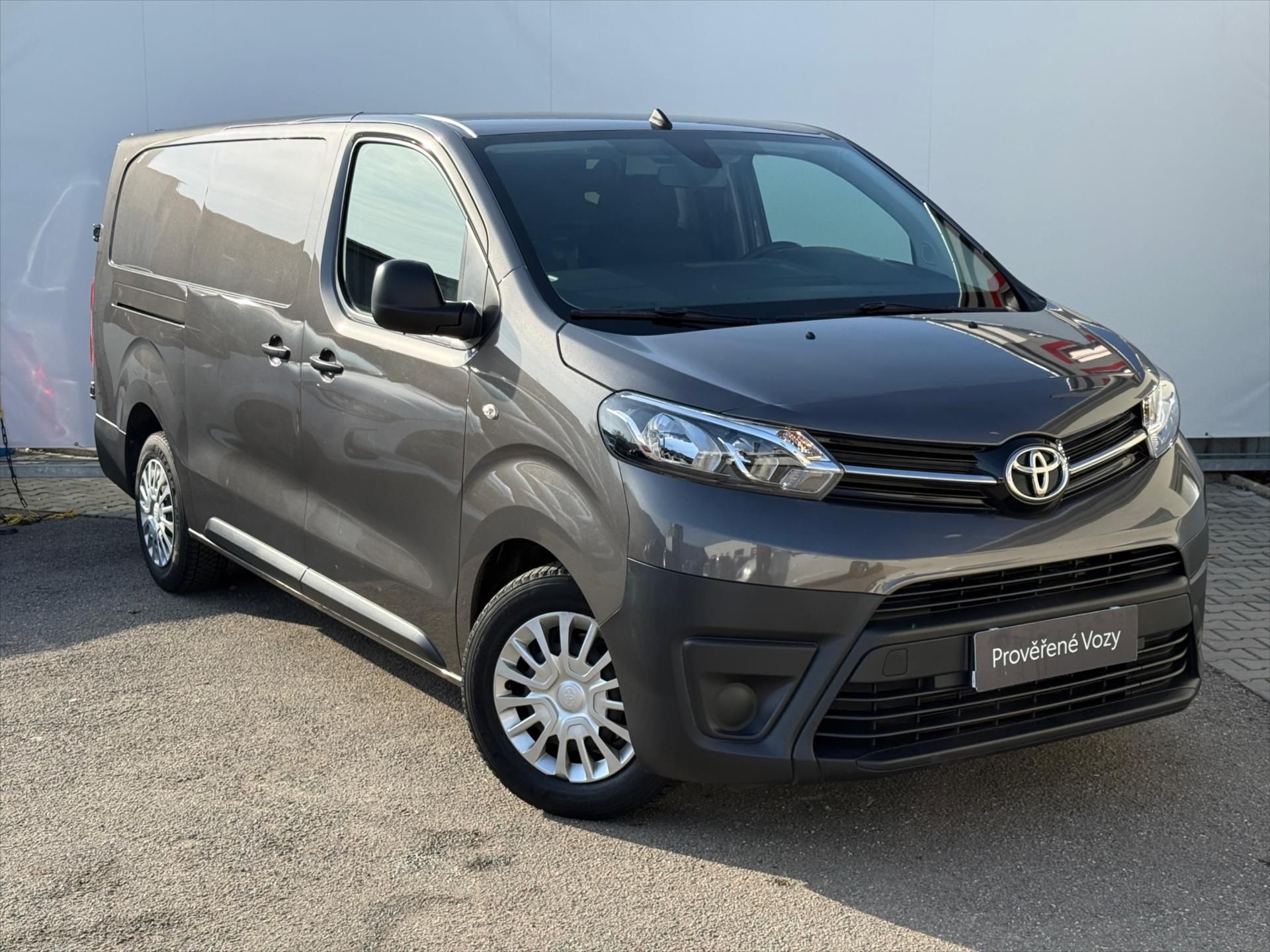Toyota Proace, 2,0 Active - fotka 3