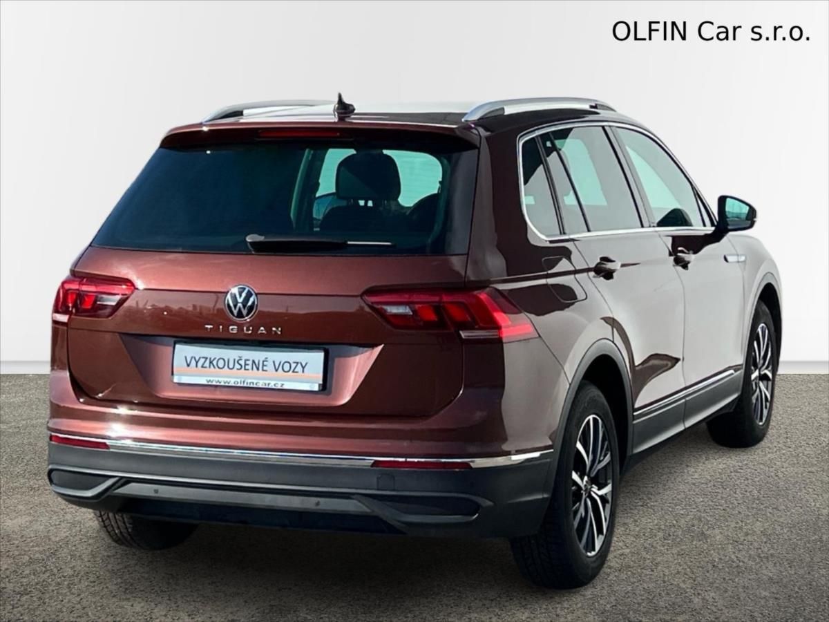 Volkswagen Tiguan, 1,5 TSi 110 kW LIFE - fotka 2