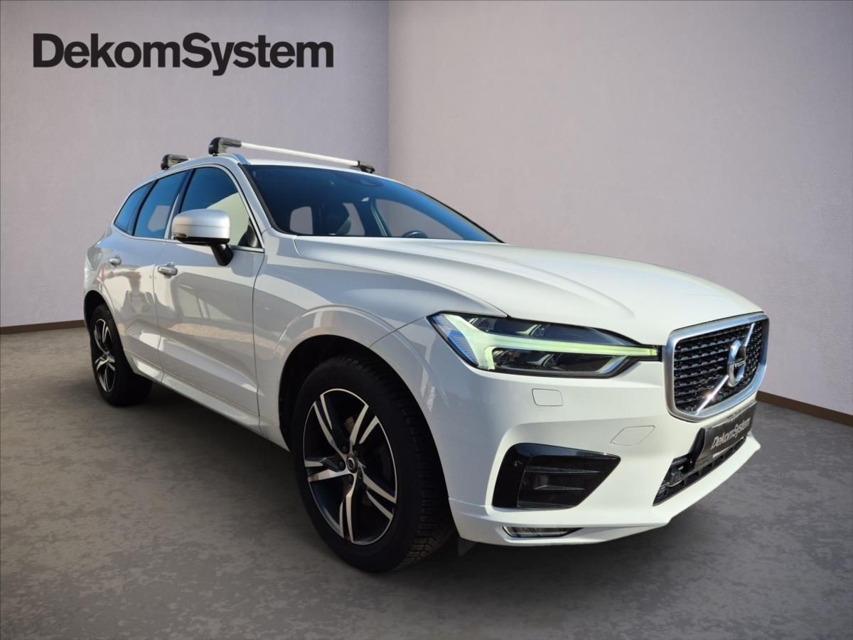 Volvo XC60, 2,0 D4 AWD R-Design - fotka 2
