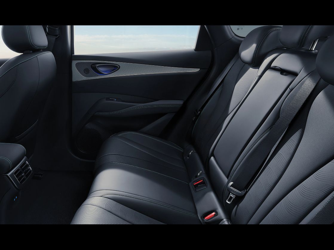 BYD Seal 6, Comfort - fotka 6