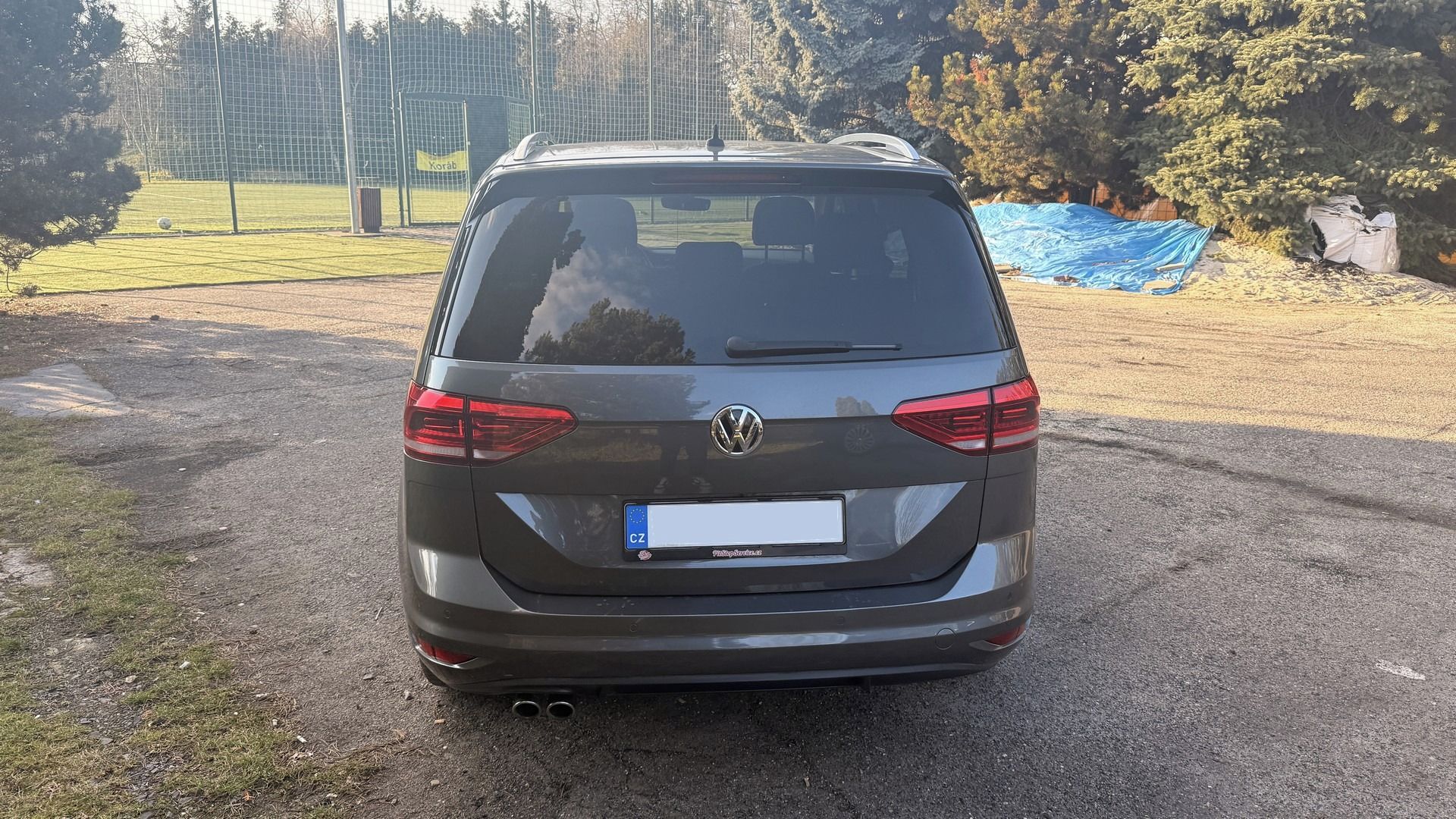 Volkswagen Touran, 2.0TDI 140kW Highline – 7 míst - fotka 6