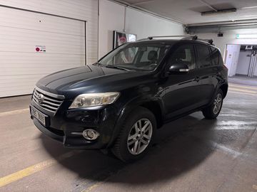 TOYOTA RAV4 D-cat 2,2 automat