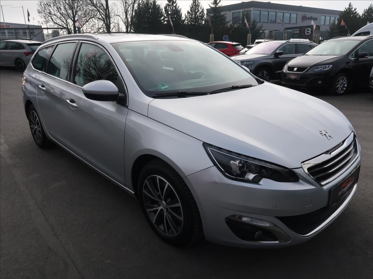 Peugeot 308, 2,0 BHDi,110kW,NovéČR,DPH - fotka 2