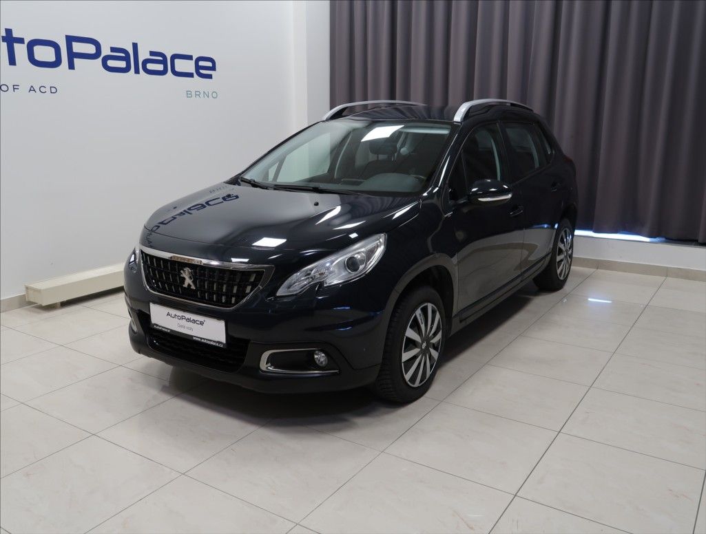 Peugeot 2008, 1,2 ČR 1. MAJITEL VÝHŘEV - fotka 2