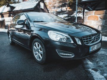 1.6 D