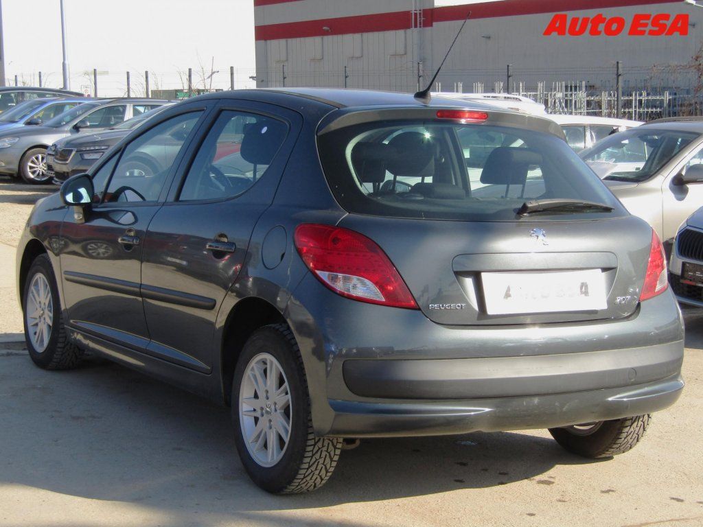 Peugeot 207, 1.4 i,ČR,AC,el. výbava - fotka 6