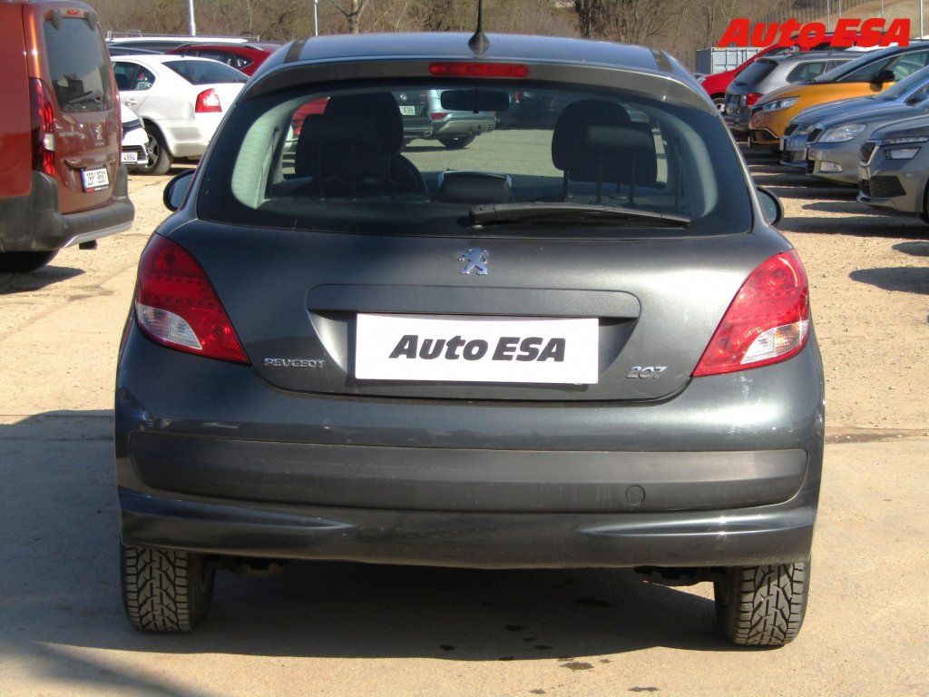Peugeot 207, 1.4 i,ČR,AC,el. výbava - fotka 5