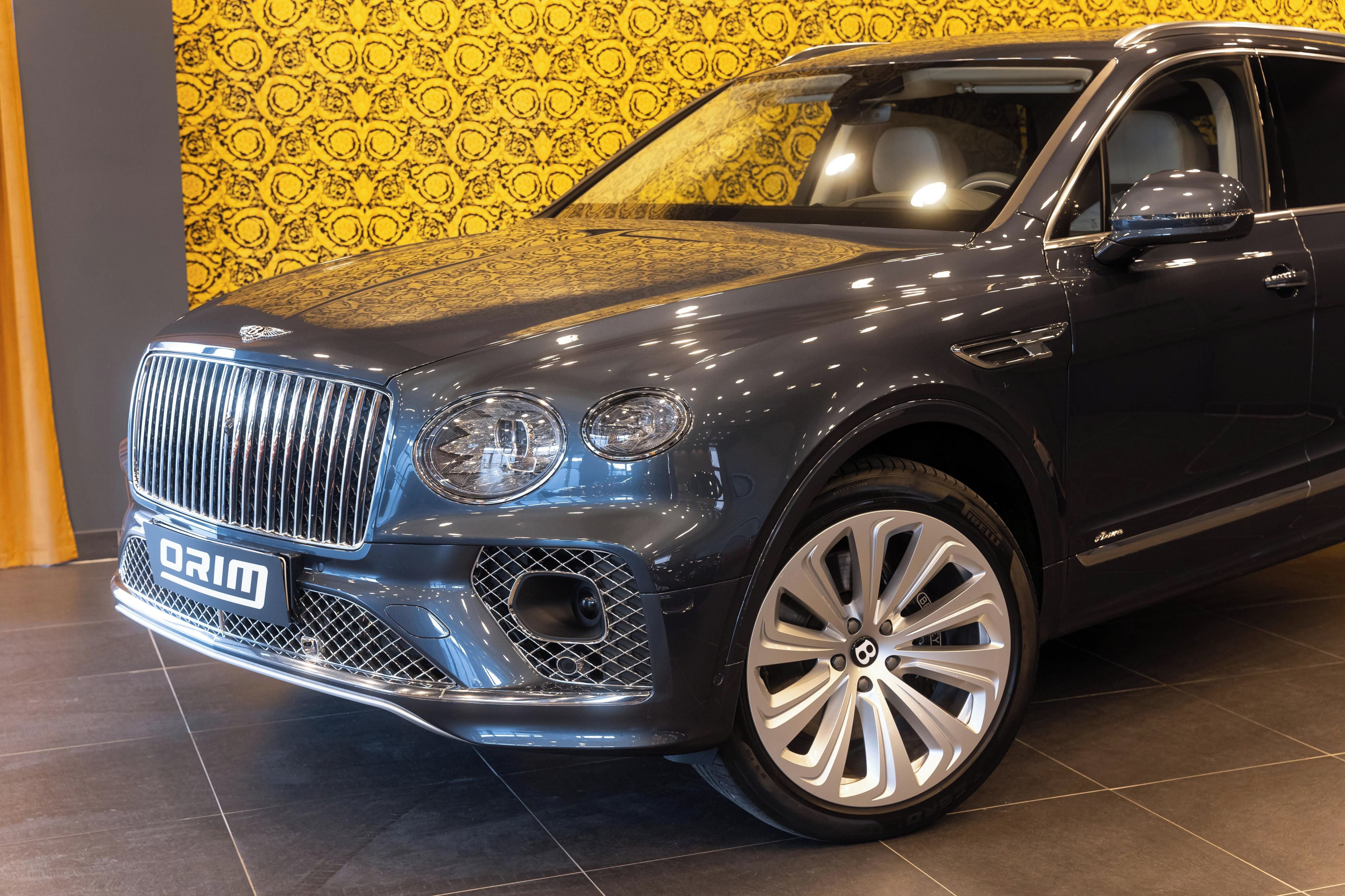 Bentley Bentayga, V8 AWD, PANO, TV, 360 CAM - fotka 2