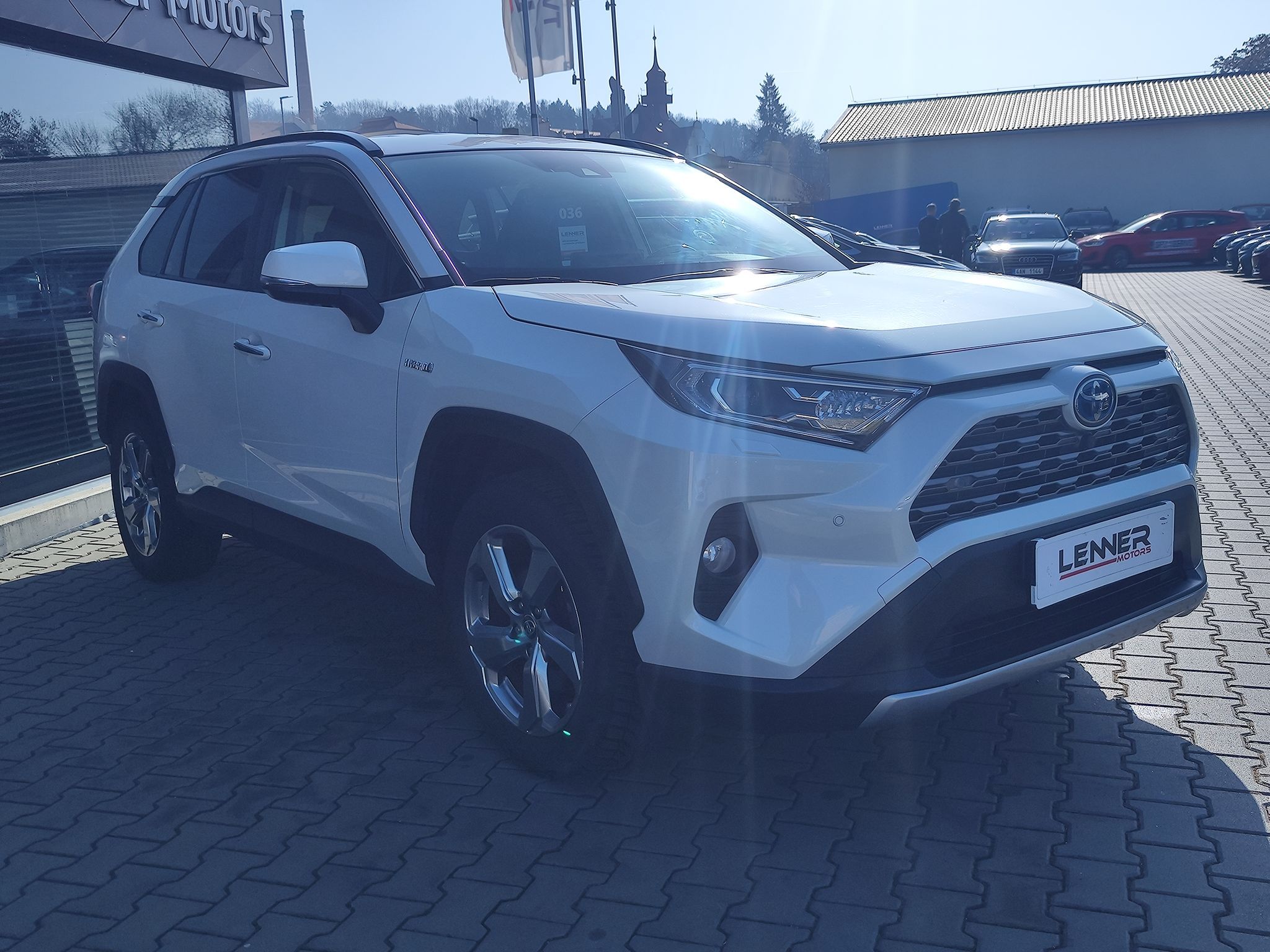 Toyota Rav4, 2.5 HEV/163kW Executive e-CVT - fotka 3