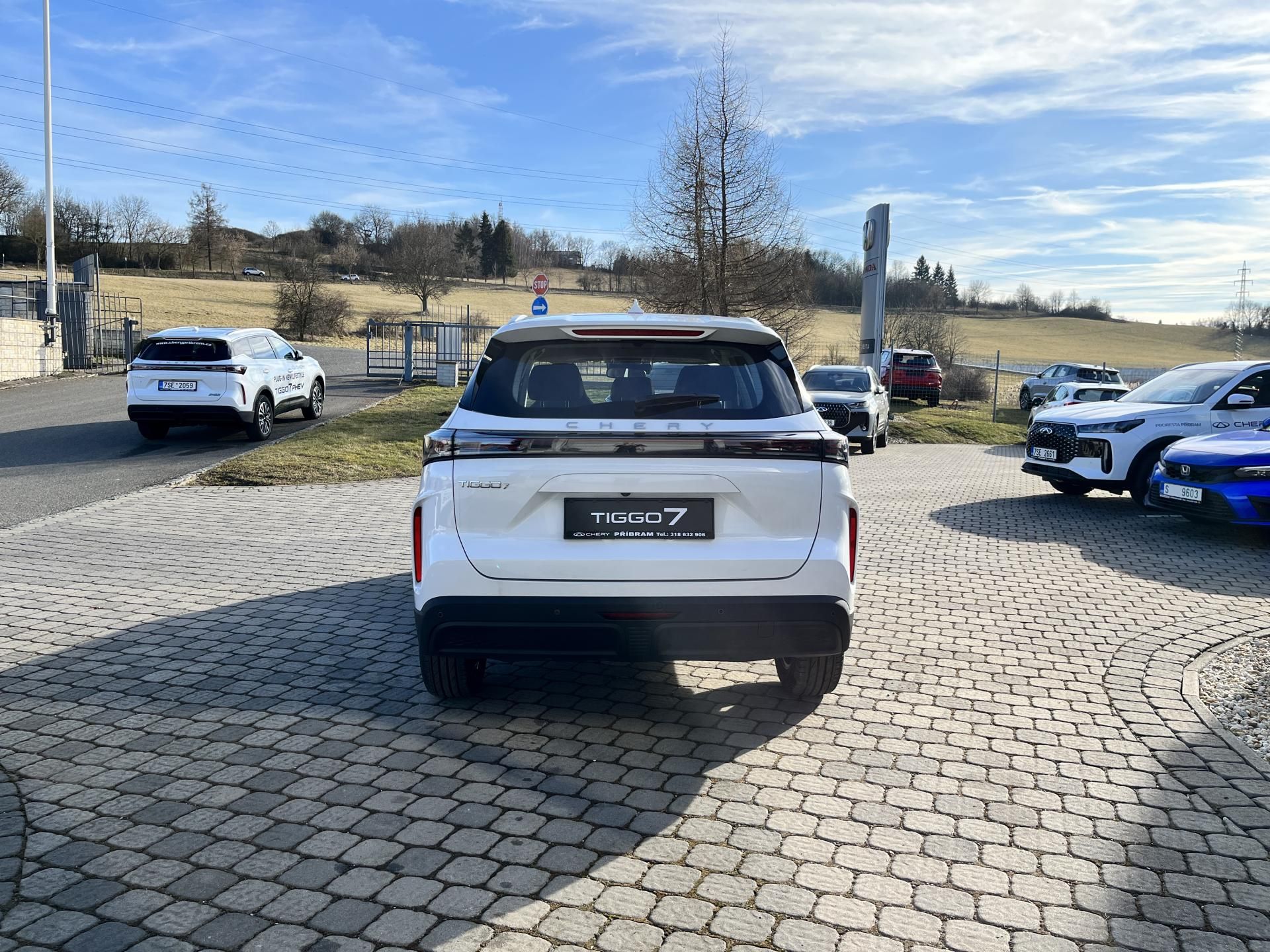 Chery Tiggo 7, 1,6 ICE LUXURY !AKCE PB! - fotka 6