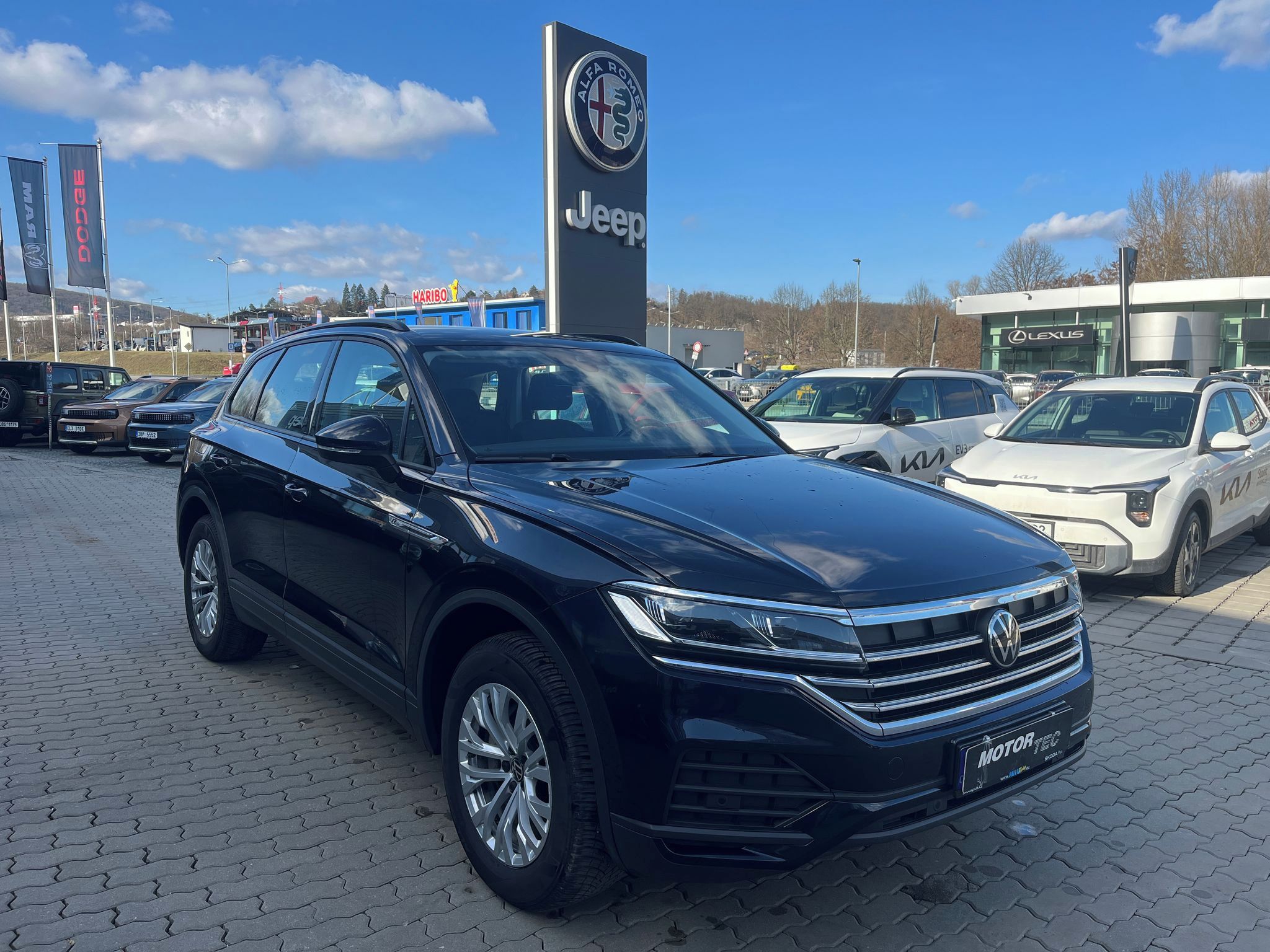Volkswagen Touareg, V6 3.0 TDI 170kW 4MOTION 8TT - fotka 2