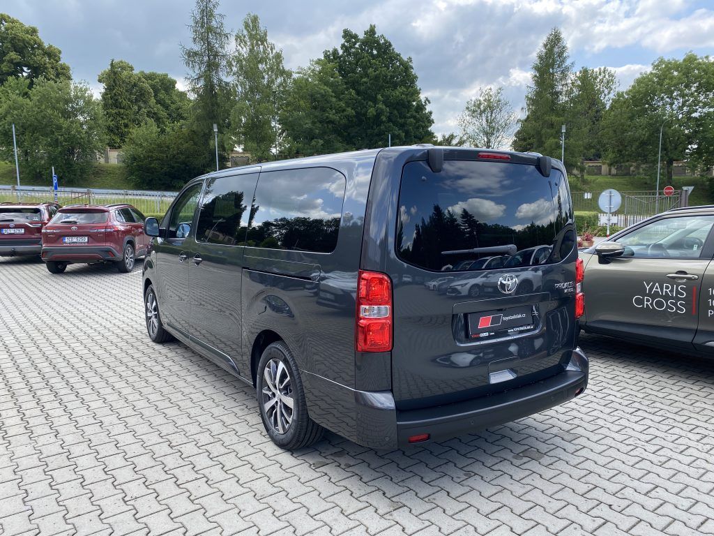 Toyota Proace Verso, 2.0 Diesel L2 6MT Family - fotka 4