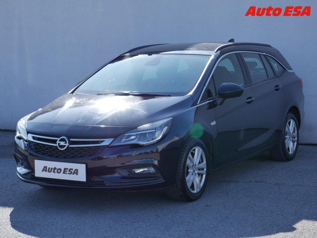 Opel Astra, 1.6 CDTi,AC,tempo - fotka 3