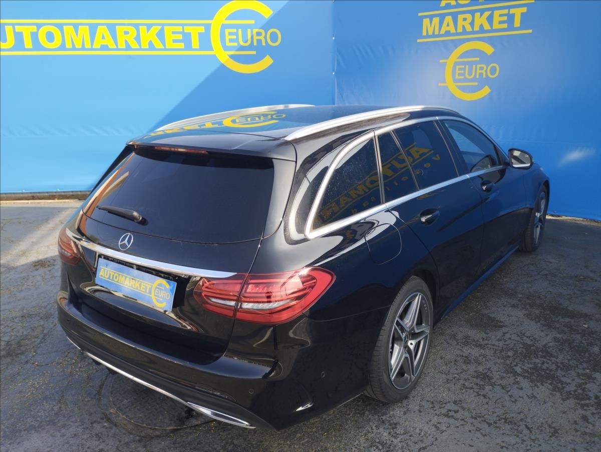 Mercedes-Benz Třídy C, 2,0 CDi 143KW AMG PAKET - fotka 6