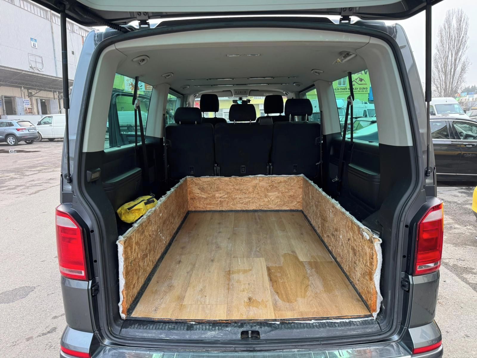 Volkswagen Caravelle, WV Caravelle 2.0 TDI DSG Long - fotka 5