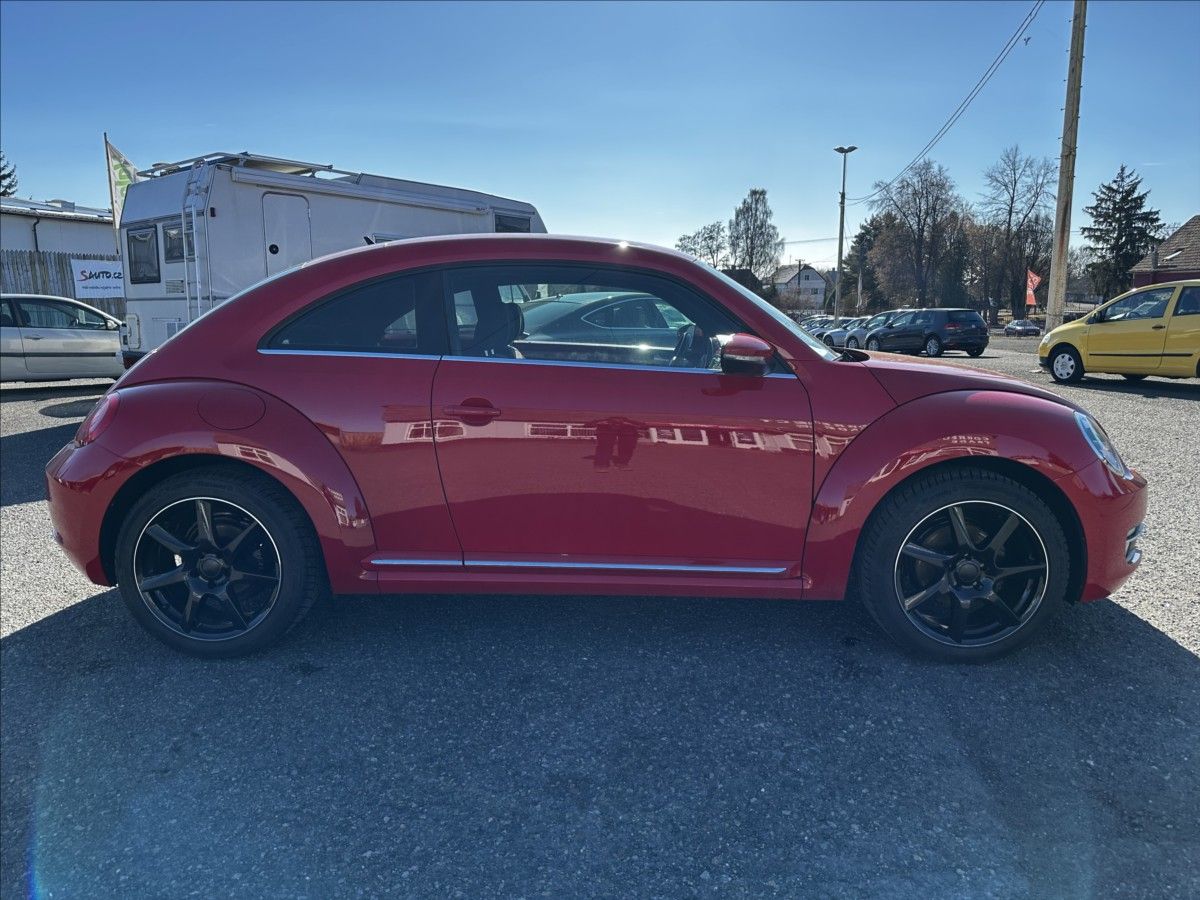 Volkswagen Beetle, 1,2 TSI-PŮVOD ČR-MÁLO KM-CEBIA - fotka 6