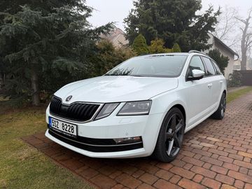 2.0 TDI 110 kW DSG Style