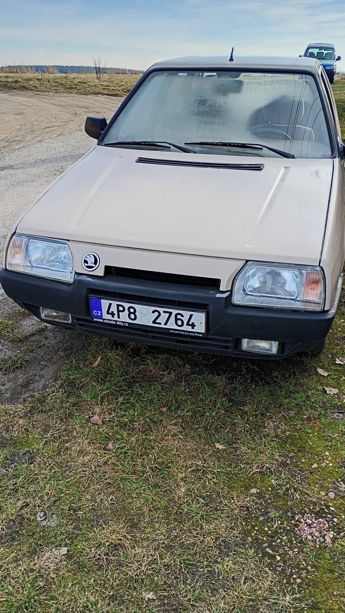 Škoda Favorit, Prodám Škodu Favorit 136 LS - fotka 4