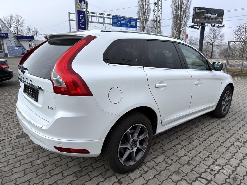 Volvo XC60, 2.0 D3 110 kW OCEAN RACE - fotka 5