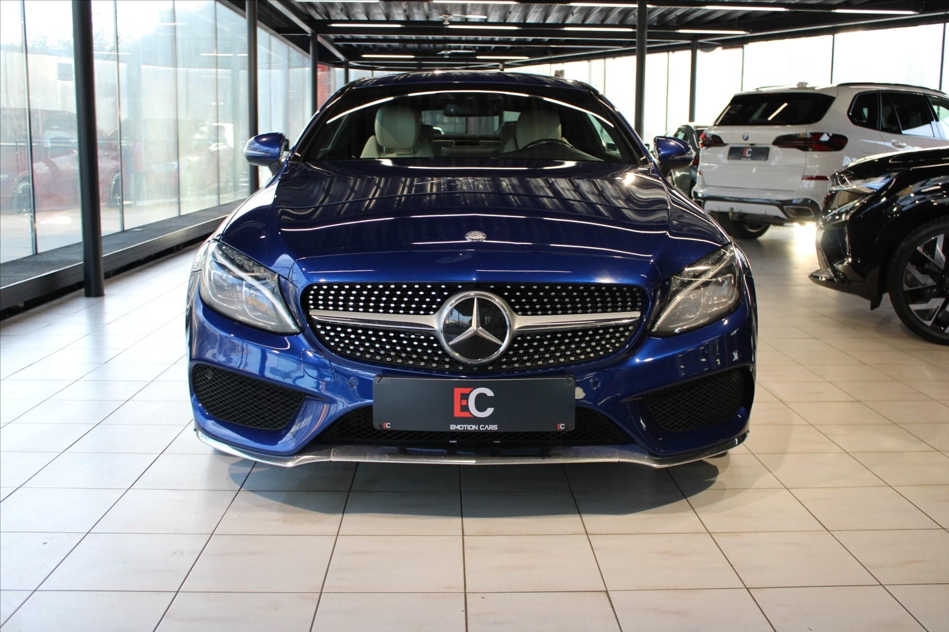 Mercedes-Benz Třídy C, 250d Coupé AMG Line DIS+/Burme - fotka 2