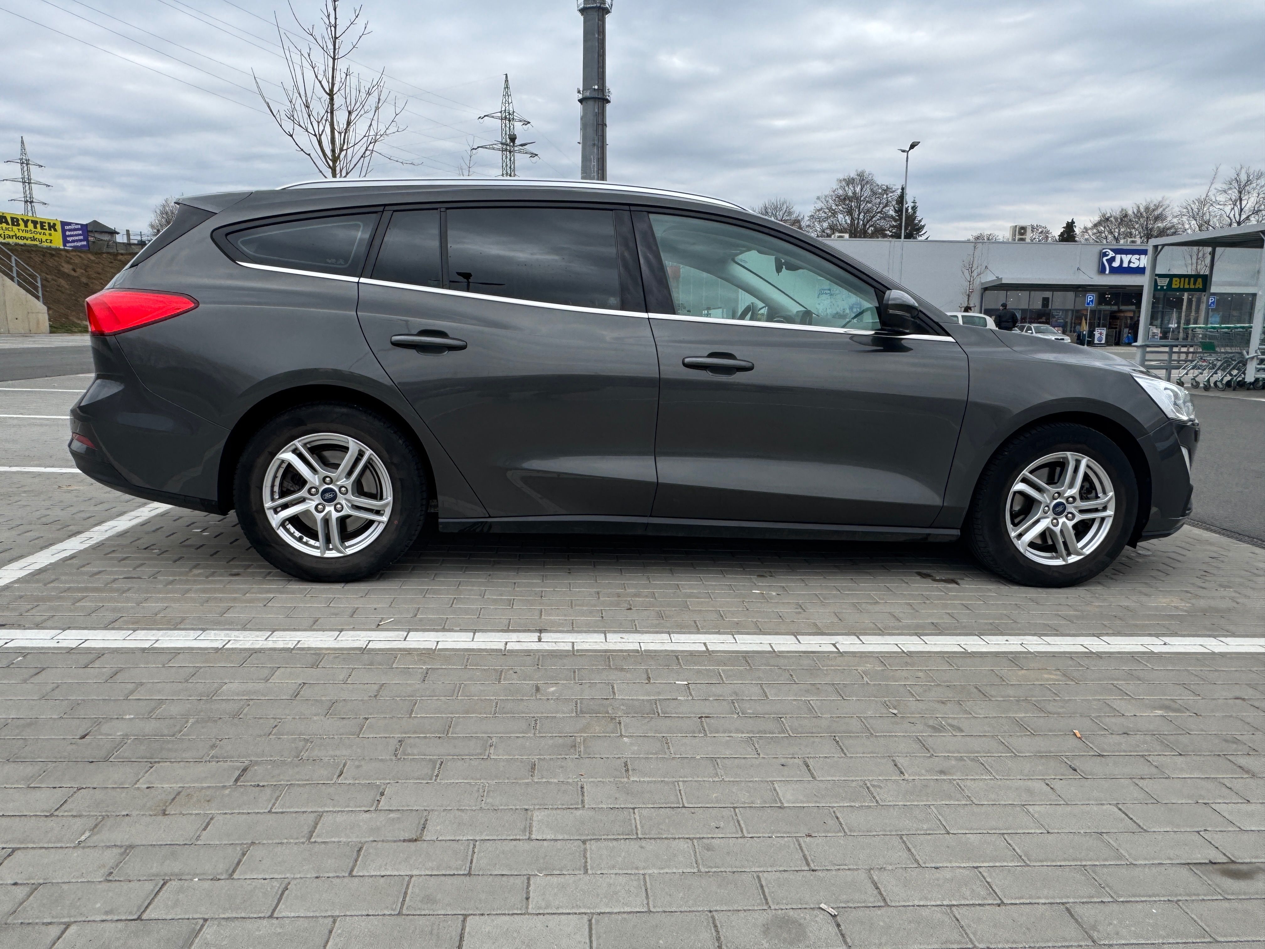 Ford Focus, Ford Focus 1.0 EcoBoost 92kW - fotka 4