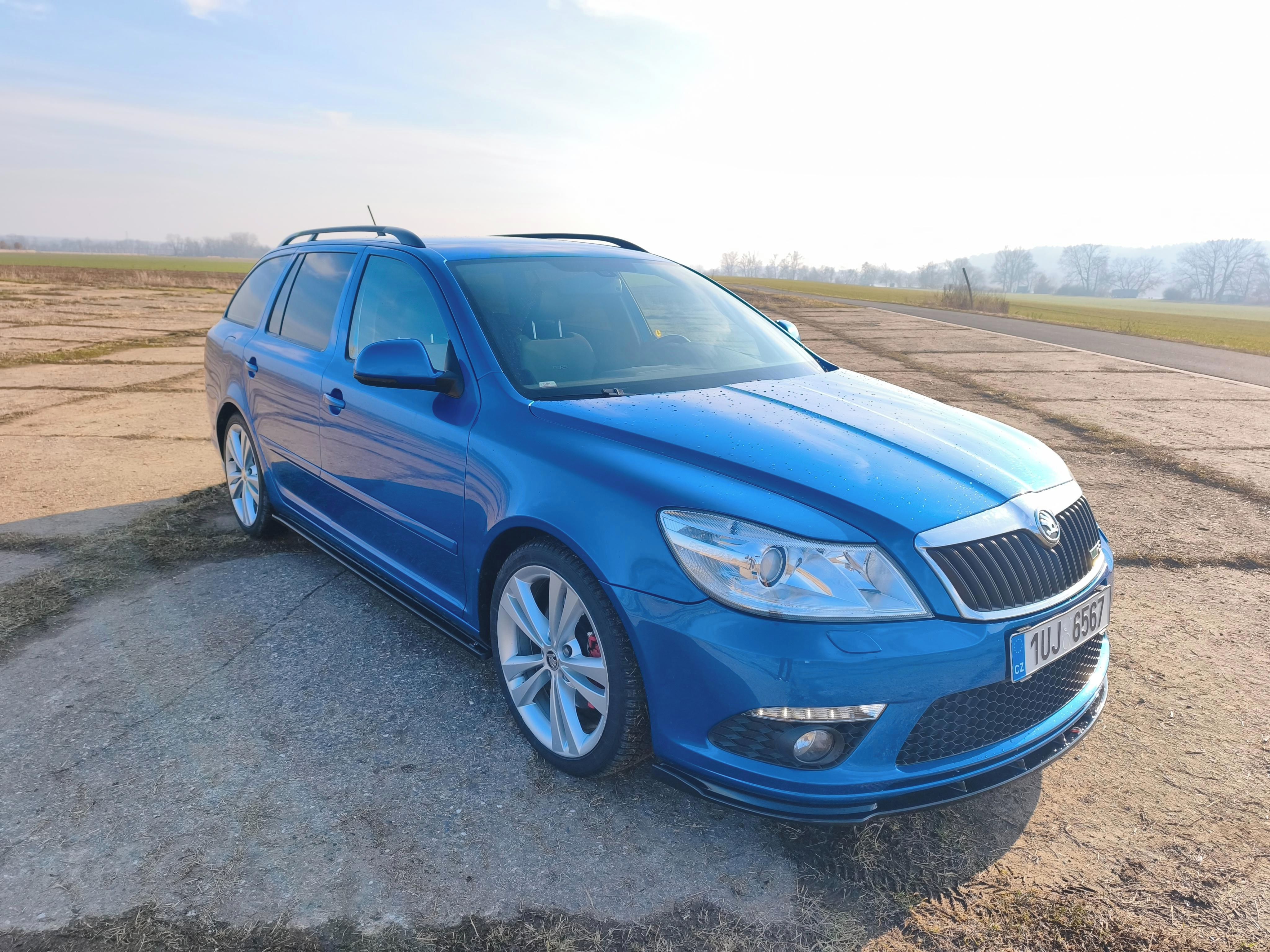 Škoda Octavia, 2.0 TDI rs - fotka 3