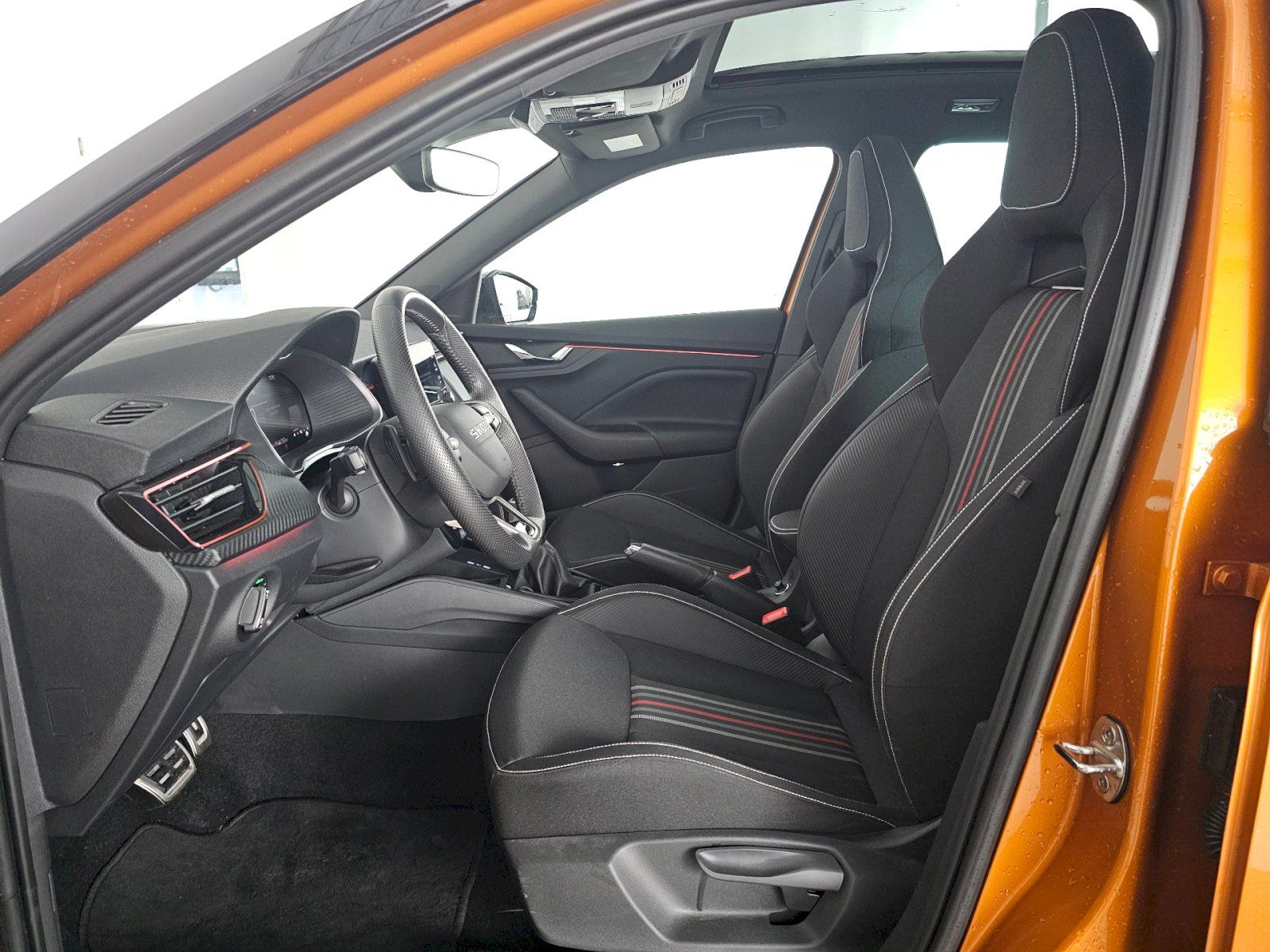 Škoda Kamiq, 1.0TSi 85kW DSG MONTE CARLO - fotka 6