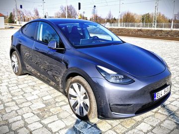 Tesla Y 4x4 Tažné SoH 93%