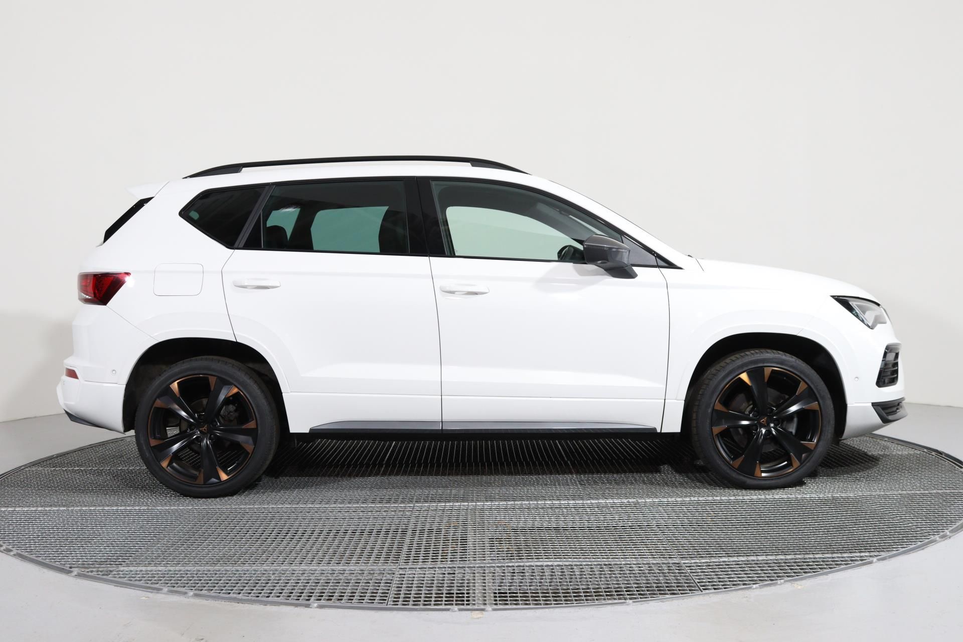 Cupra Ateca, 1.5 TSI 150k DSG - fotka 3