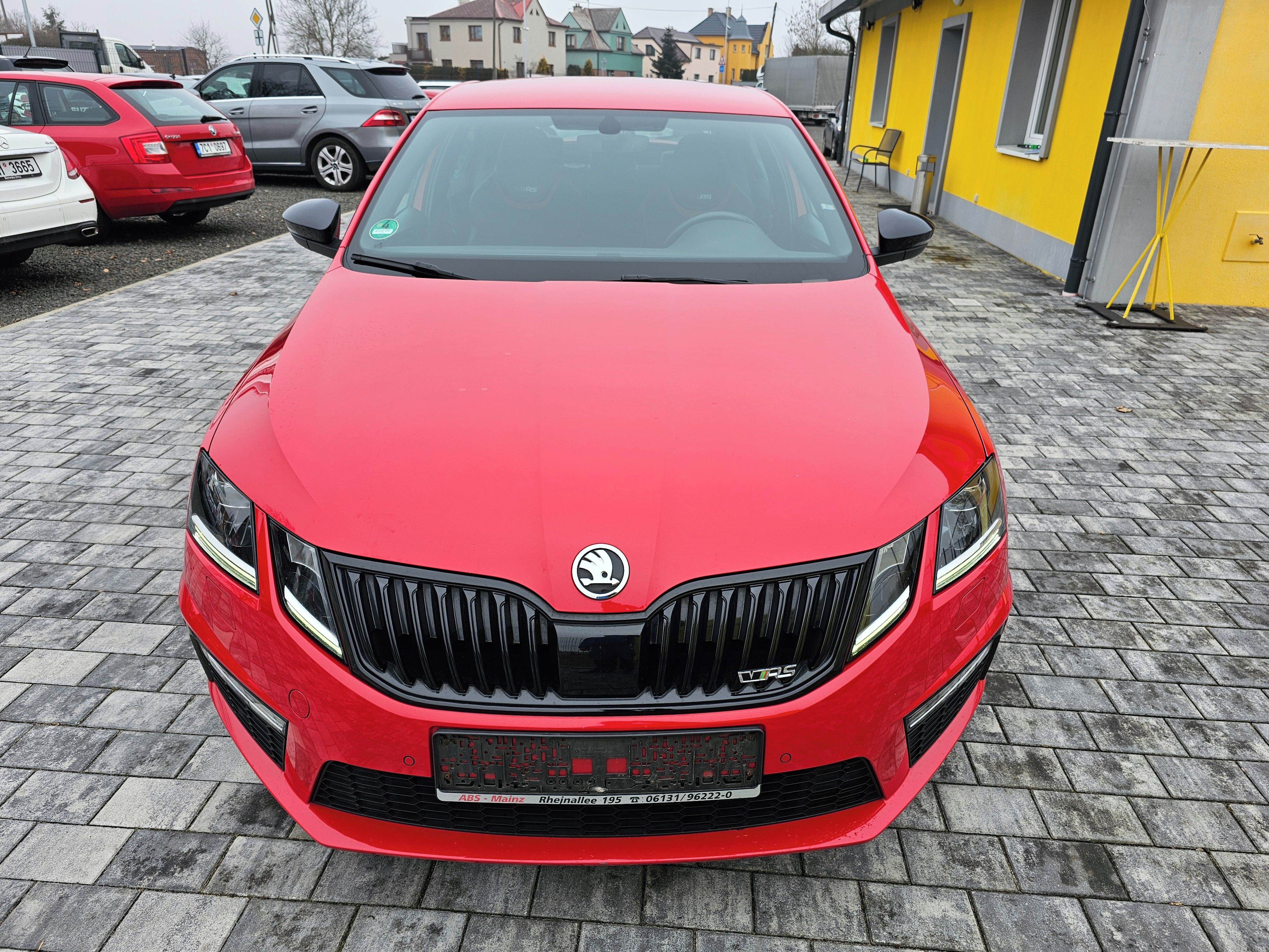Škoda Octavia, RS 2.0 TSI 180kw,1Maj.Nelakova - fotka 2