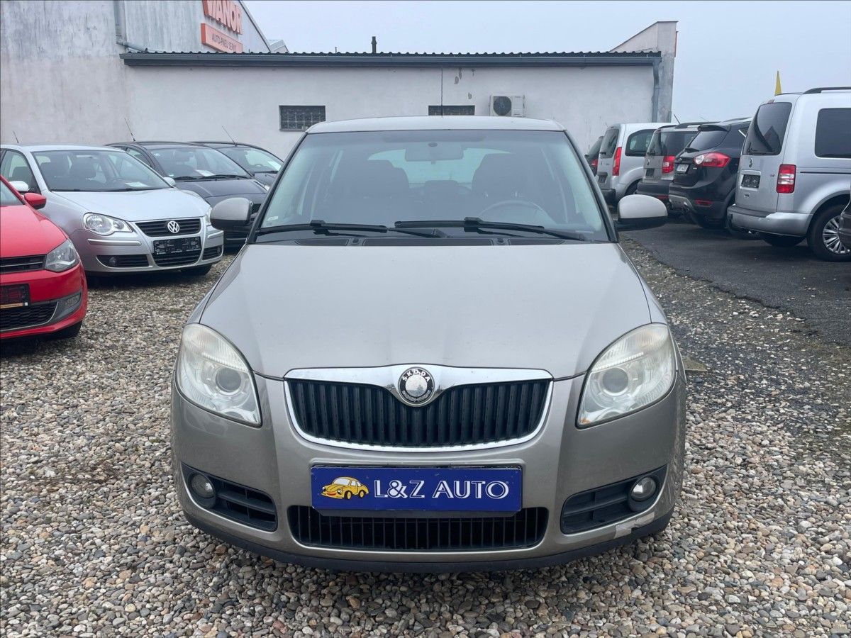 Škoda Fabia, 1,6 16V LPG - fotka 2