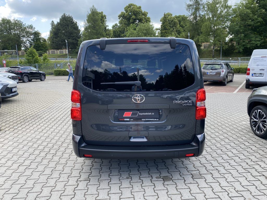 Toyota Proace Verso, 2.0 Diesel L2 6MT Family - fotka 6