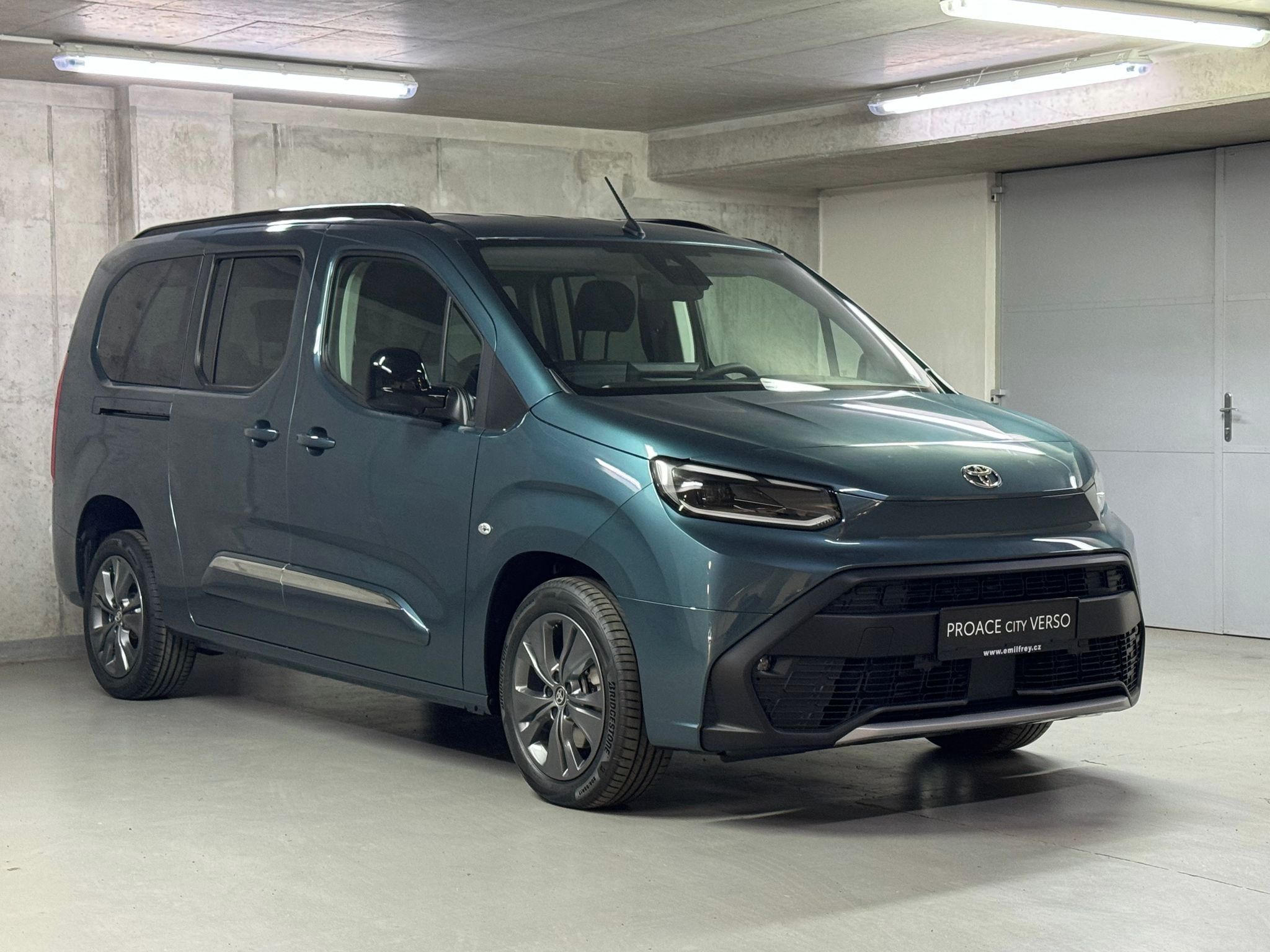 Toyota Proace City Verso, Family 1,5 AT Long 7 míst - fotka 3