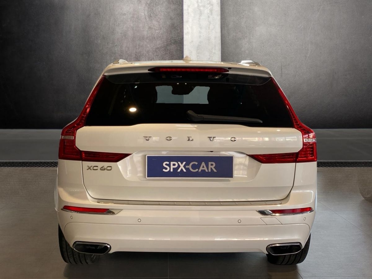 Volvo XC60, D4 AWD INSCRIPTION - fotka 4