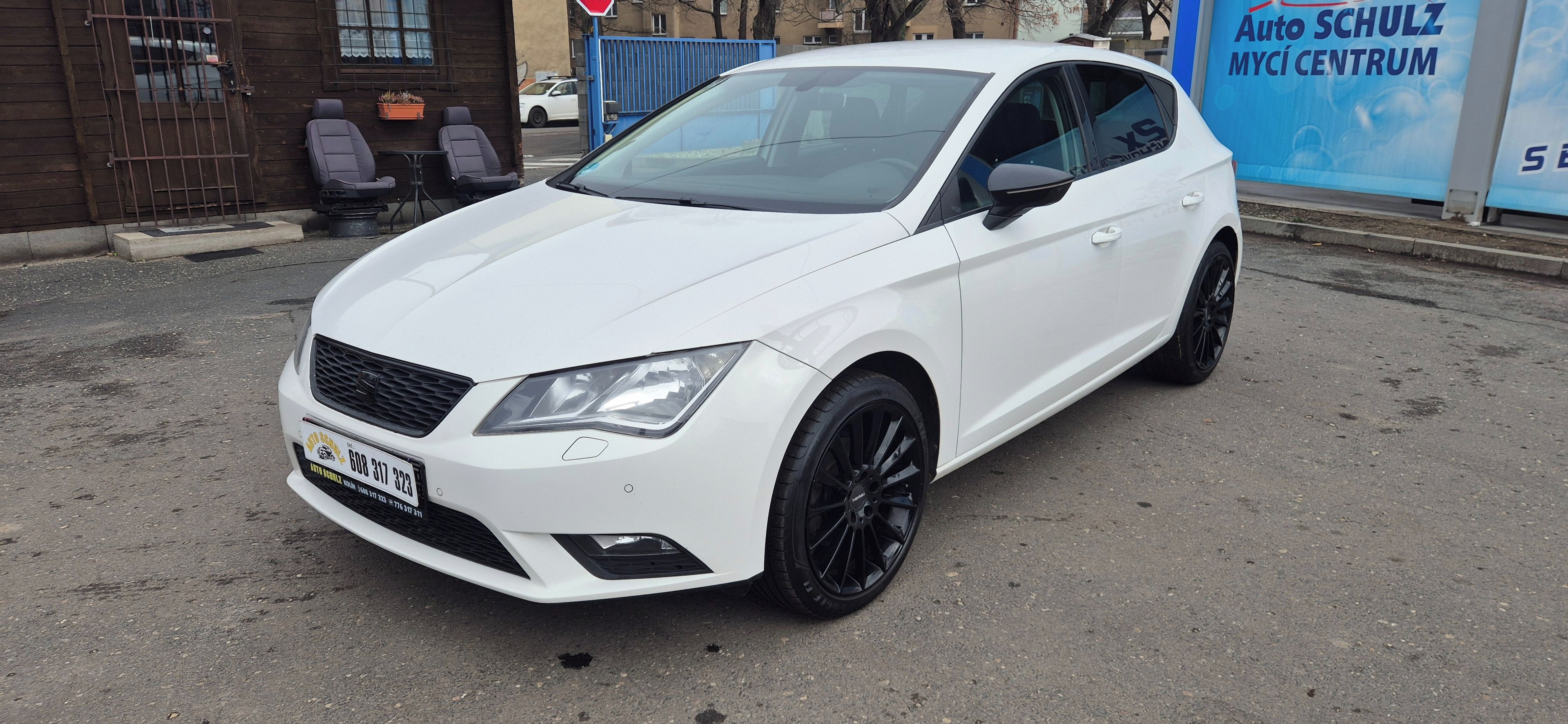 Seat Leon, 2.0 TDI 110KW, NAVI, TAŽ.ZAŘÍZ - fotka 2