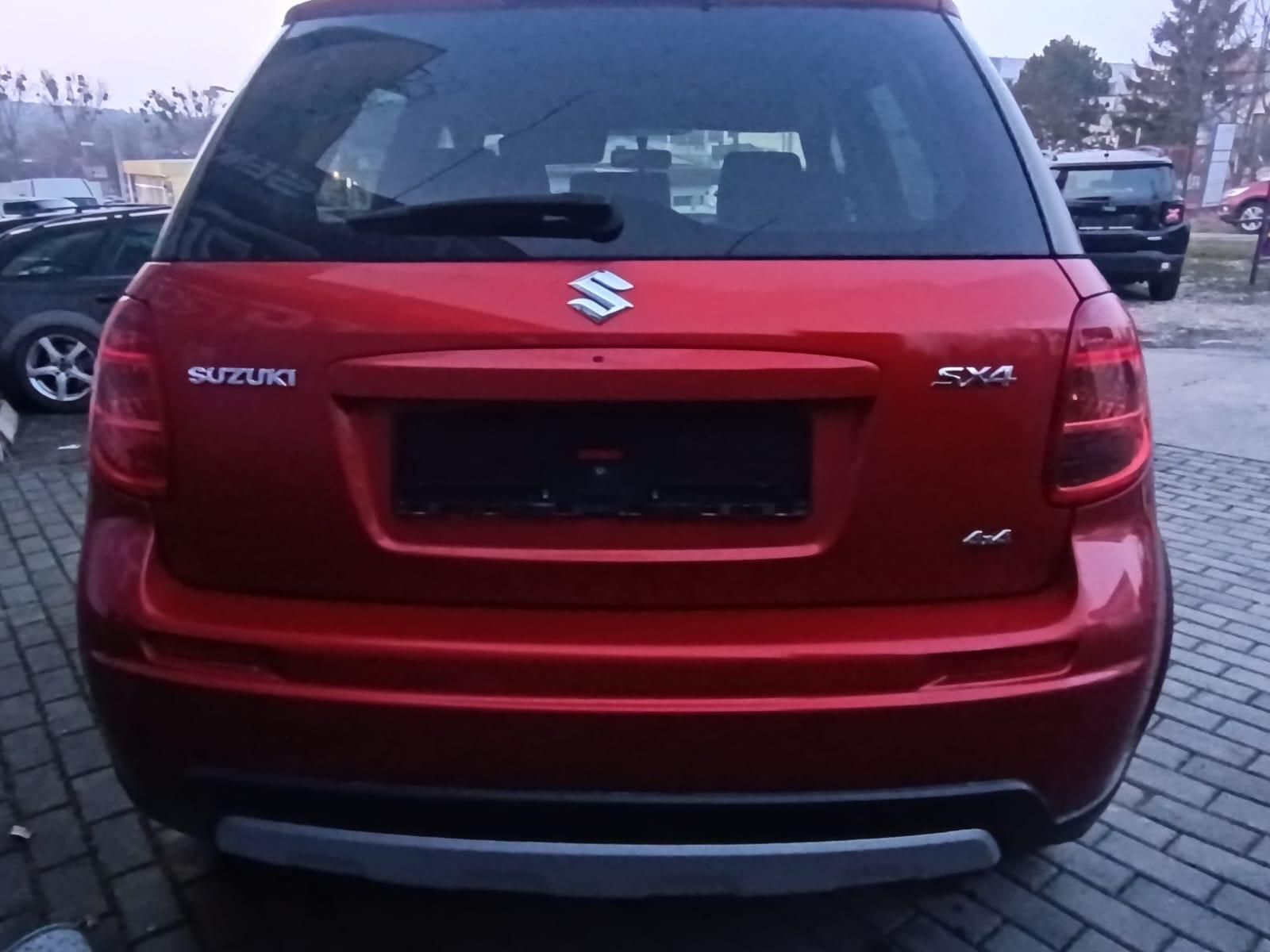 Suzuki SX4, 1,6VVTi/88kW, 4x4, model 2013 - fotka 4