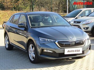 1.5 TSi,1.maj,LED,kamera